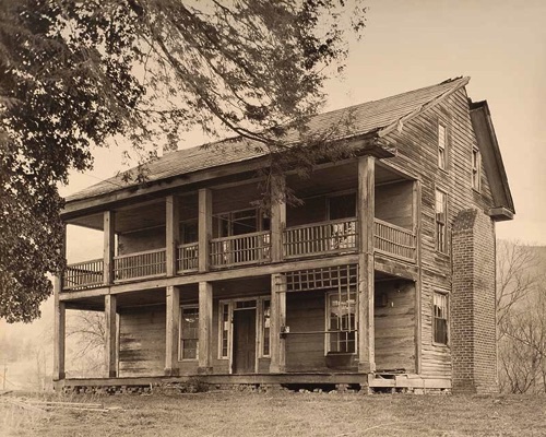 BURTON and LUCINDA MOORE CATHEY HOUSE



 - A photograph, owned by Bill and Earlene Holbrook, is of the Burton and Lucinda Moore Cathey House that was located in Cathey Cove until it was dismantled a few years ago. The original portion of the home was built by Dred Blaylock in 1849.